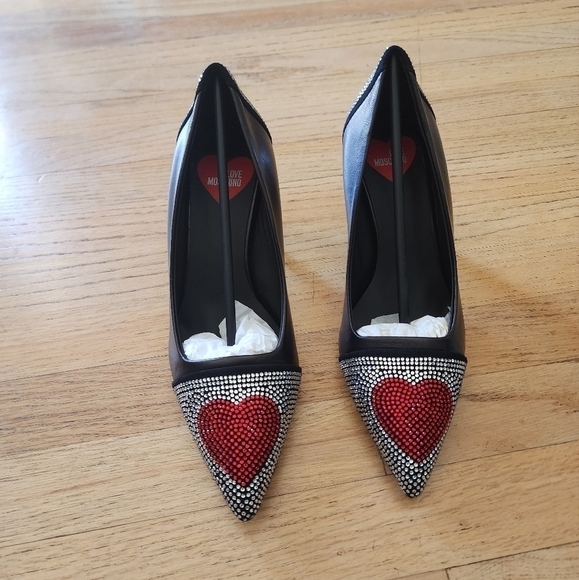 ❤️Love Moschino❤️Slip-on Leather/ Rhinestone Heart Pump SZ36 MADE IN ITALY - Picture 3 of 9
